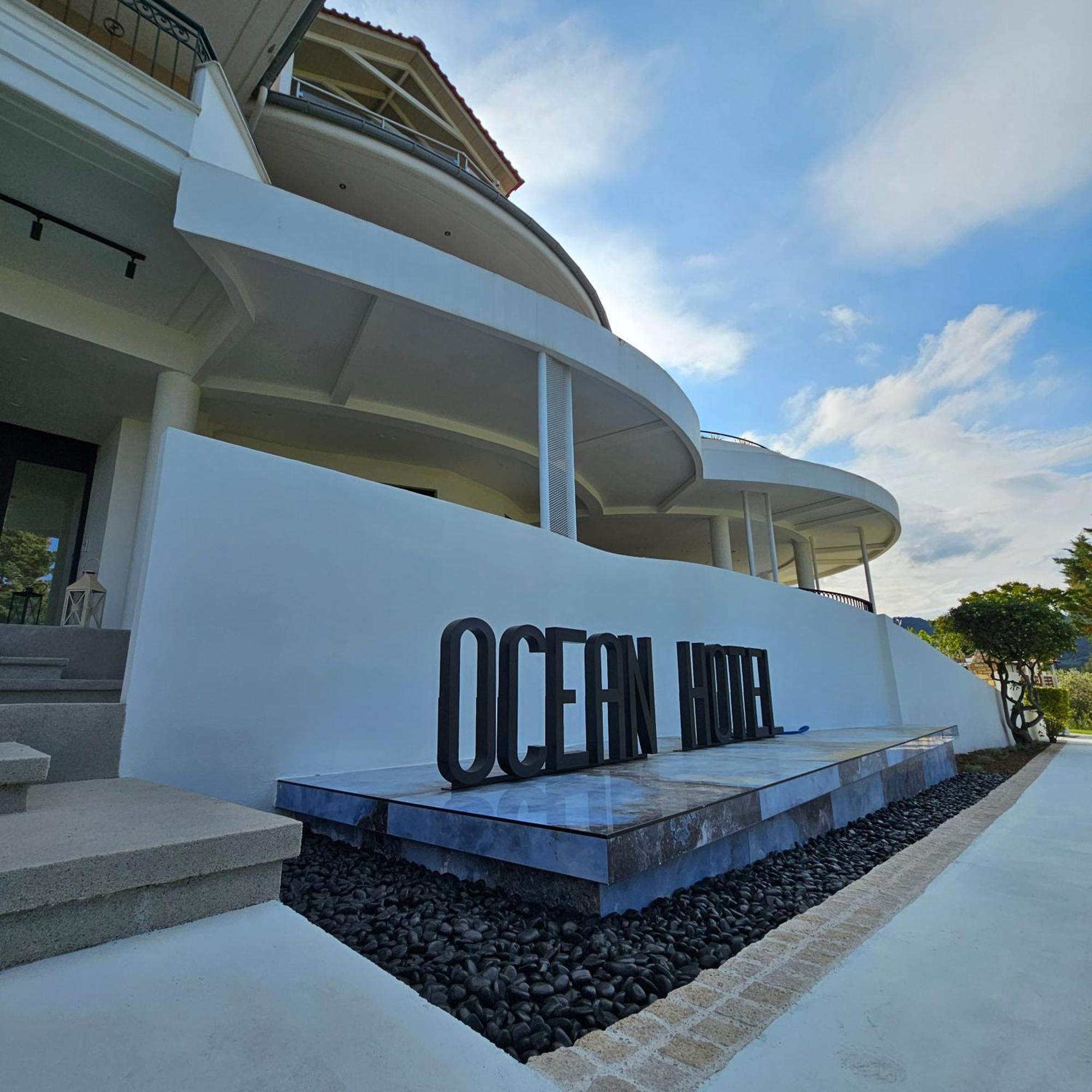 Ocean Beach Hotel สกาลา โปเตมิอัส ภายนอก รูปภาพ